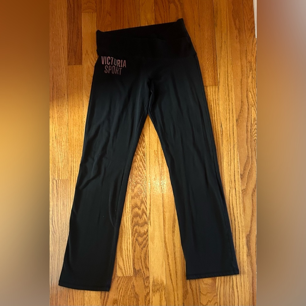 Victoria Sport leggings Size M